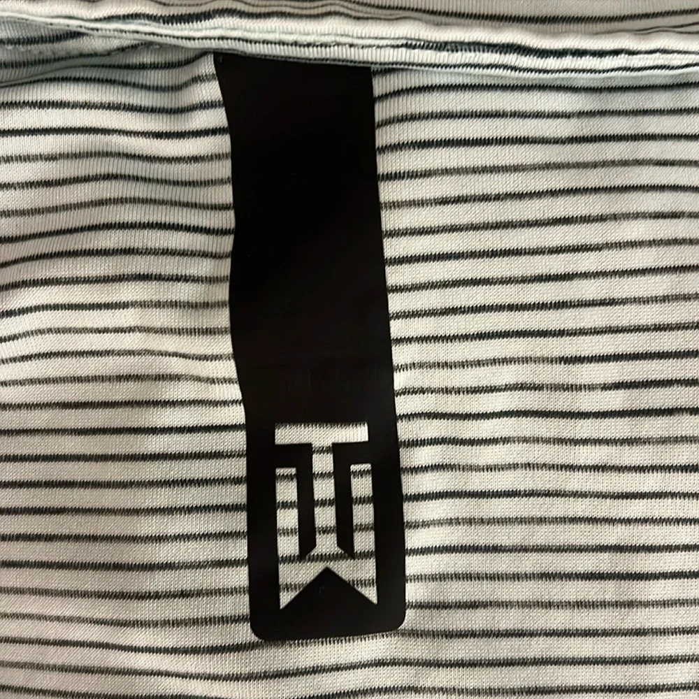 Nike men’s Tiger Woods golf polo - XL